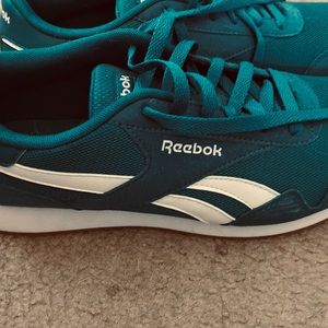 Reebok Old School Sneakers
